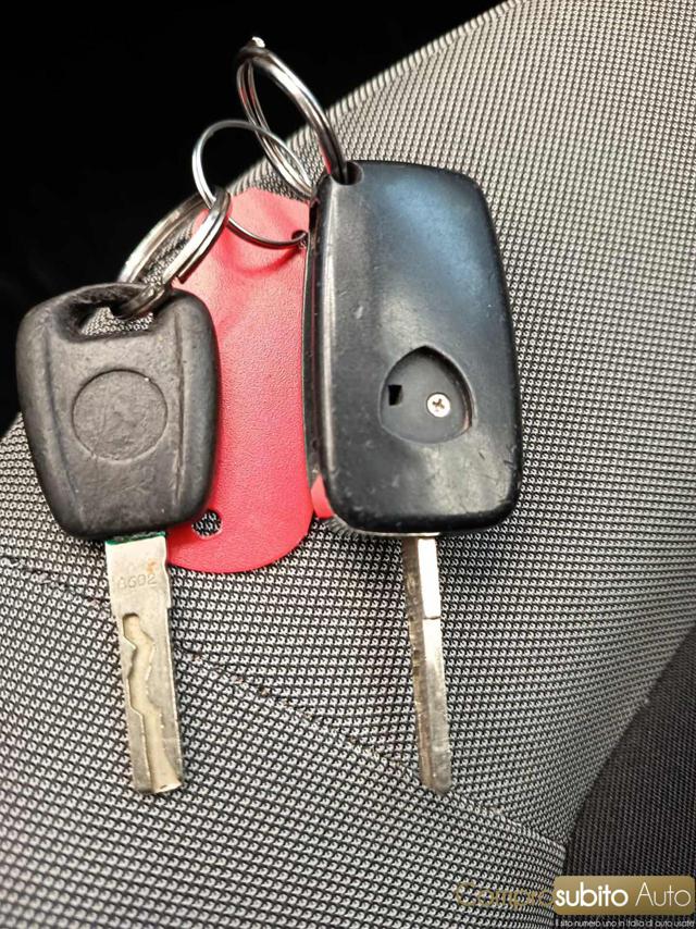 LANCIA Ypsilon usata 23