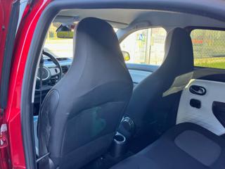 RENAULT Twingo usata, con Autoradio