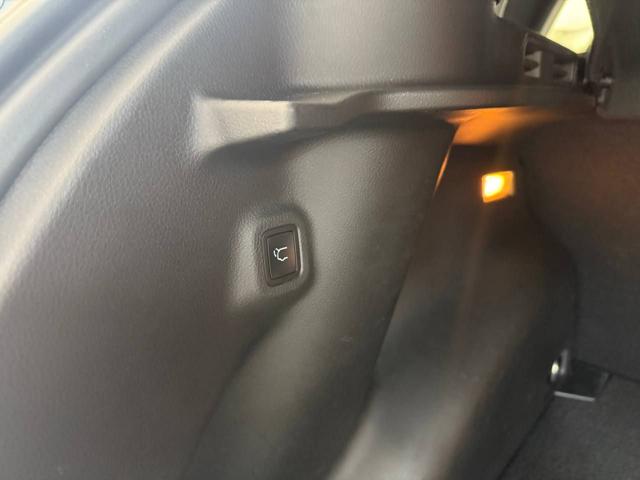 JEEP Compass usata, con Park Distance Control