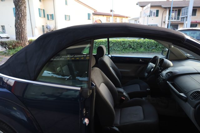 VOLKSWAGEN New Beetle usata 26