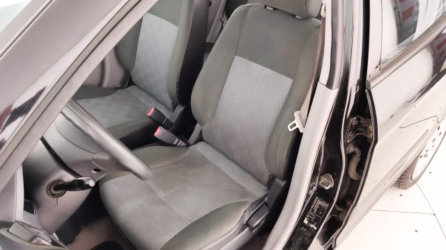 KIA Picanto usata 34