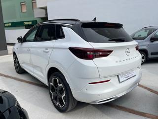 OPEL Grandland usata, con Autoradio