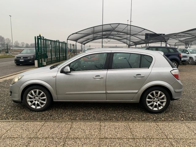 OPEL Astra usata, con Cerchi in lega