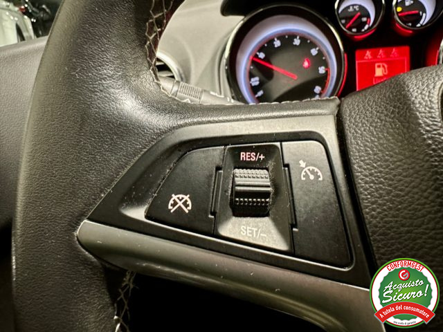 OPEL Meriva usata, con Lettore CD