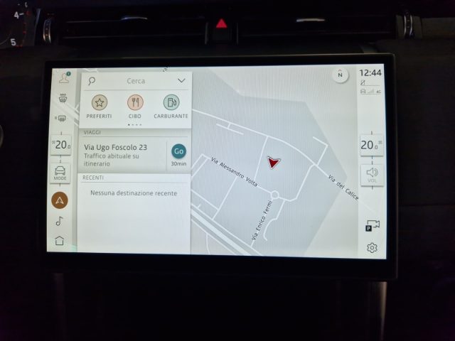 LAND ROVER Discovery Sport usata, con Volante in pelle