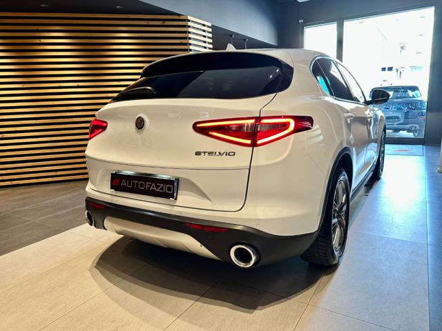 ALFA ROMEO Stelvio usata, con Lettore CD