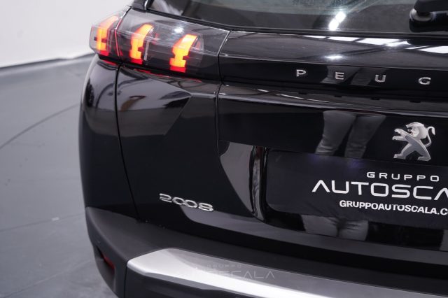 PEUGEOT 2008 usata, con Autoradio digitale