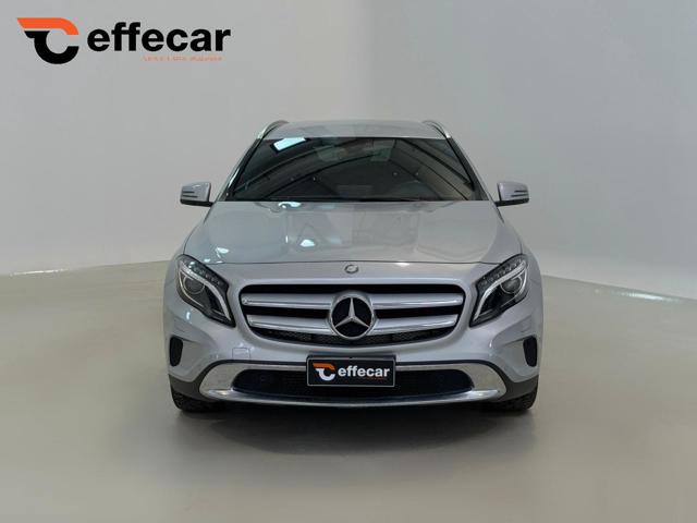 MERCEDES-BENZ GLA 220 usata, con Airbag