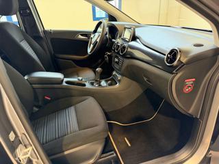 MERCEDES-BENZ B 180 usata, con Servosterzo