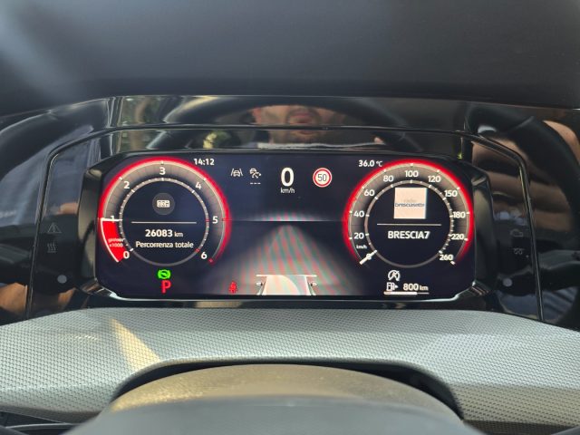 VOLKSWAGEN Golf usata, con Luci diurne