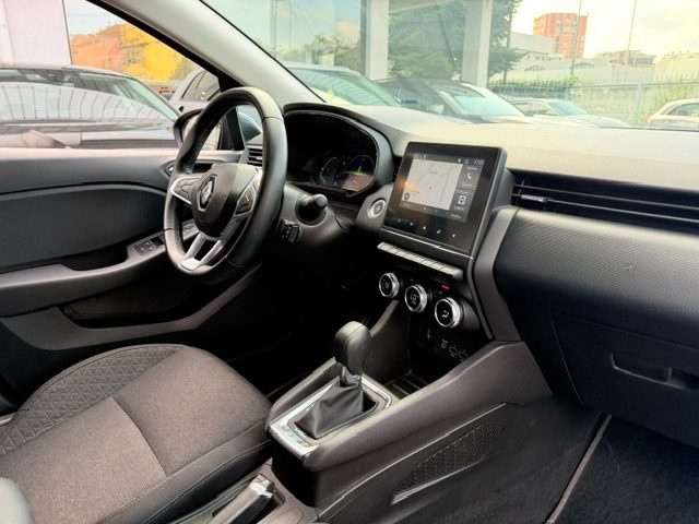 RENAULT Clio usata, con Sistema di navigazione