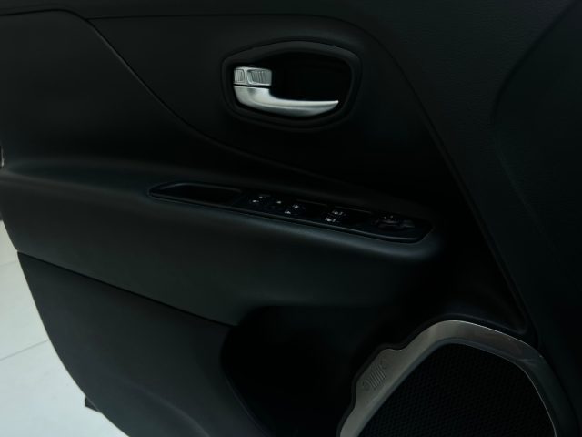 JEEP Renegade usata, con Cruise Control