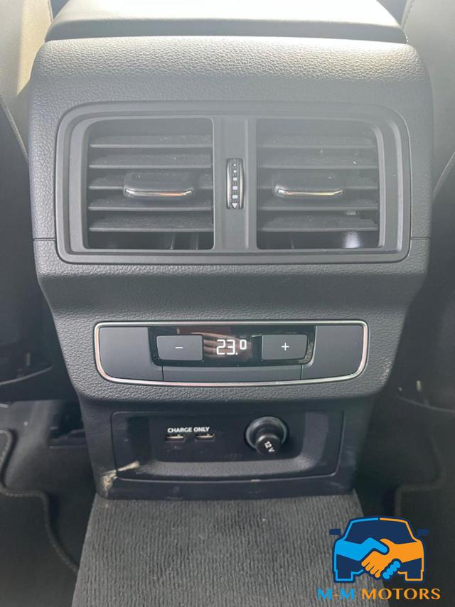 AUDI SQ5 usata, con Sedile posteriore sdoppiato