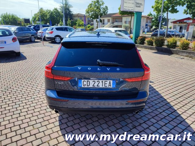VOLVO V60 usata, con Bluetooth