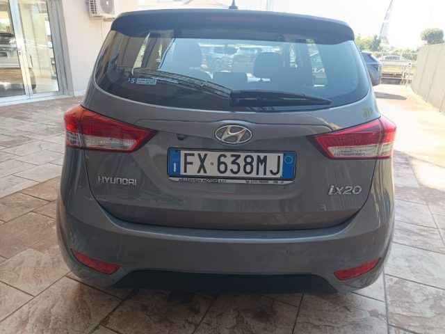 HYUNDAI iX20 usata, con Autoradio