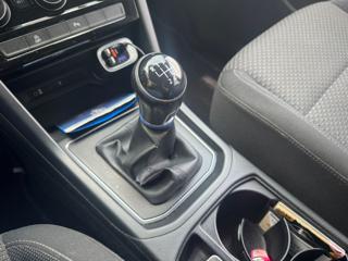 VOLKSWAGEN Touran usata, con Fendinebbia