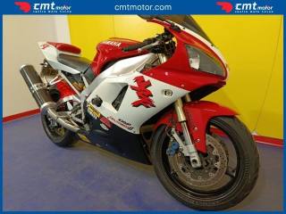YAMAHA YZF R1 usata 10