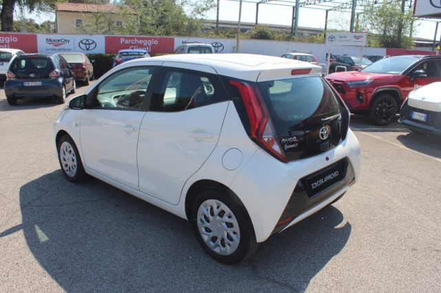 TOYOTA Aygo usata 17
