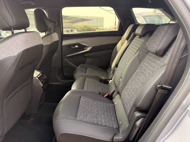 PEUGEOT 5008 usata, con Chiusura centralizzata