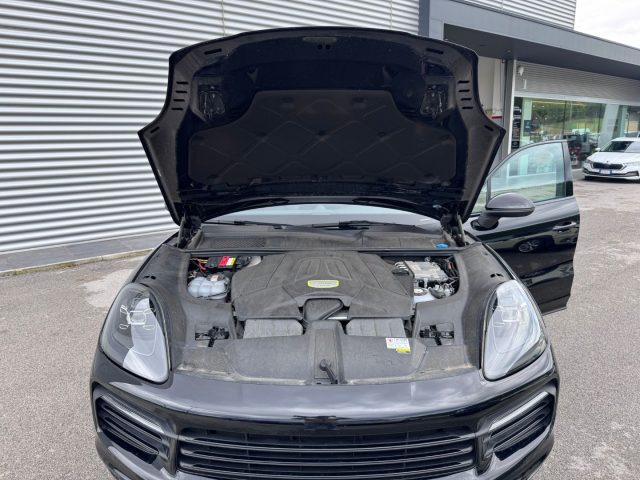 PORSCHE Cayenne usata, con Volante in pelle
