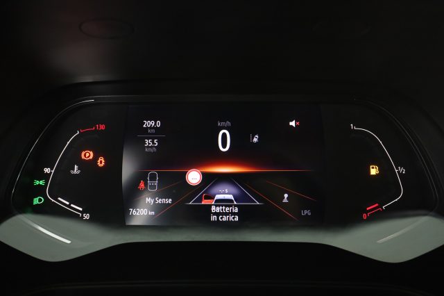 RENAULT Captur usata 6