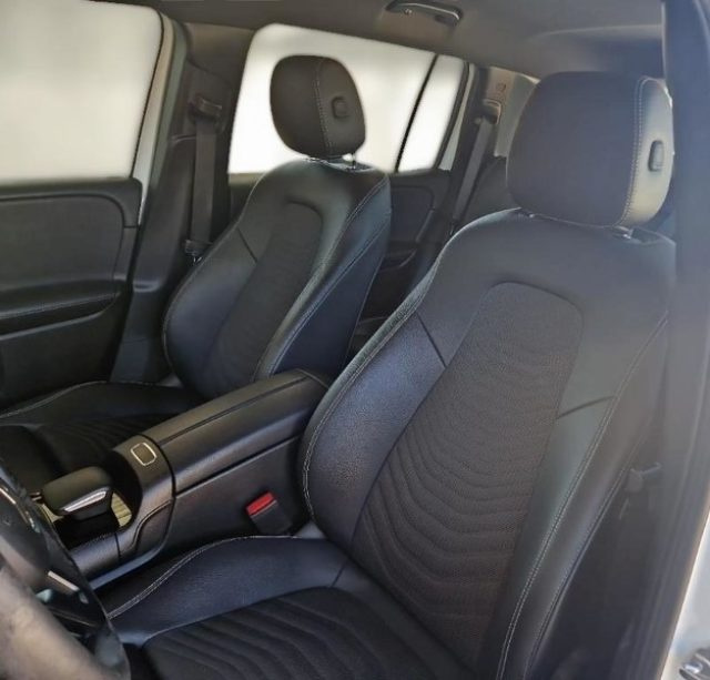 MERCEDES-BENZ GLB 180 usata, con Autoradio