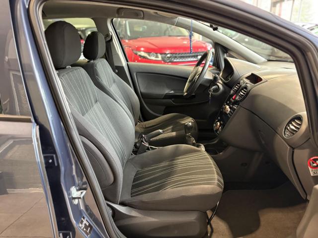 OPEL Corsa usata, con Isofix