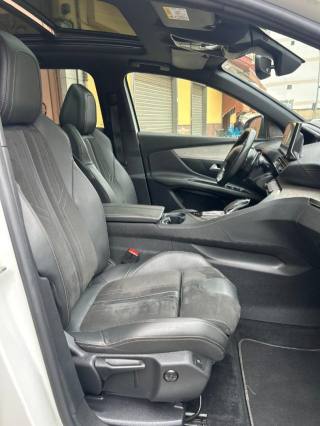 PEUGEOT 3008 usata, con Interni in pelle