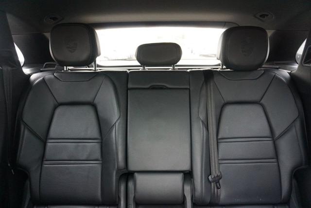PORSCHE Cayenne usata, con Fari full-led