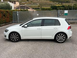VOLKSWAGEN Golf usata, con Autoradio