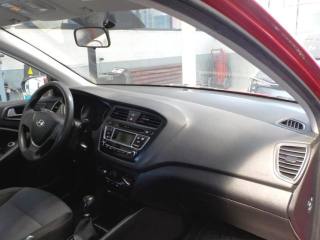 HYUNDAI i20 usata 30