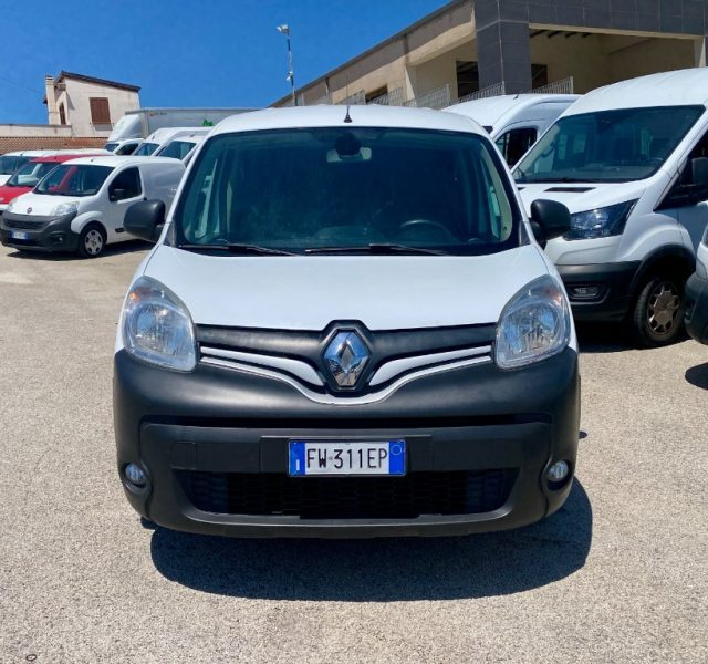 RENAULT Kangoo usata, con Airbag