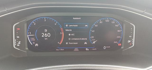 VOLKSWAGEN T-Roc usata, con Park Distance Control