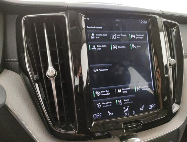 VOLVO XC60 usata, con Sistema di navigazione