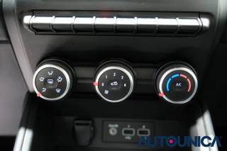 RENAULT Clio usata, con Sensori di parcheggio posteriori