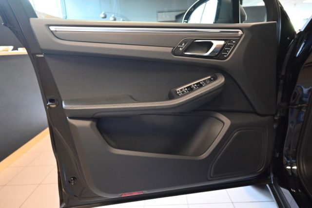 PORSCHE Macan usata 128
