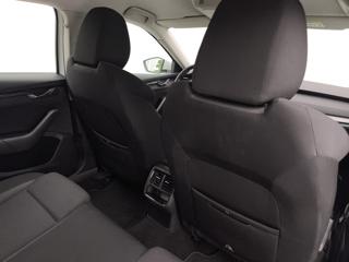 SKODA Octavia usata, con Fari LED