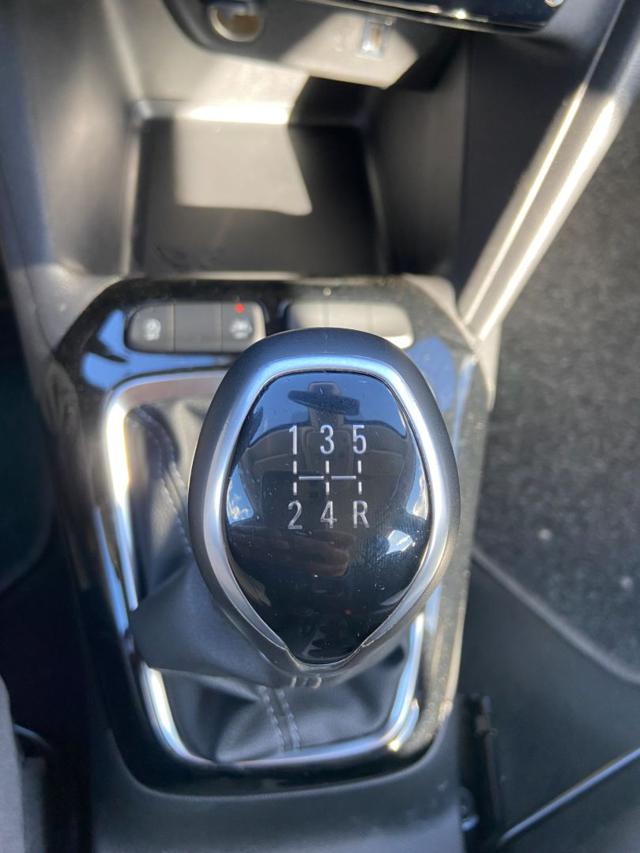 OPEL Corsa usata, con Servosterzo