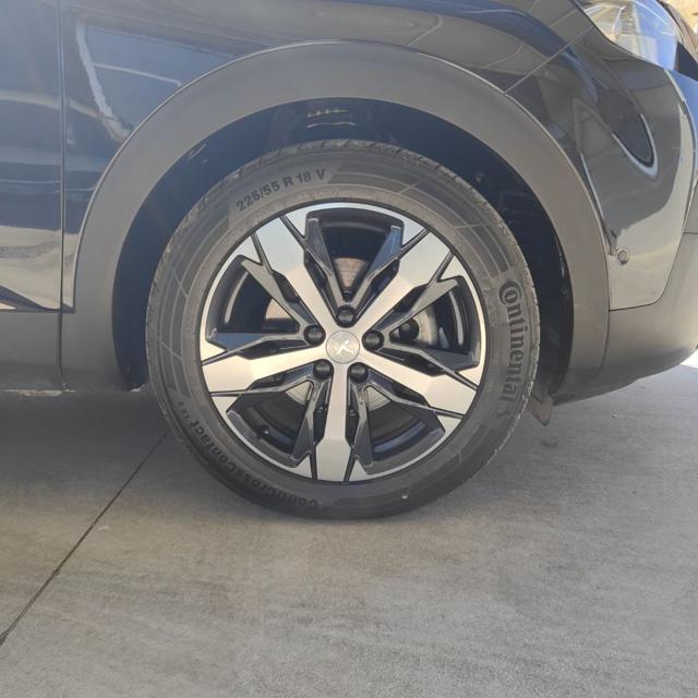 PEUGEOT 3008 usata, con Boardcomputer