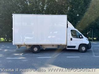 PEUGEOT Boxer usata, con Bracciolo