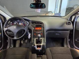PEUGEOT 5008 usata 14