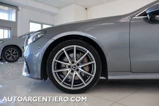MERCEDES-BENZ E 220 usata, con Frenata d
