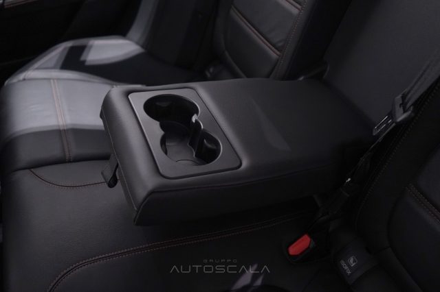JAGUAR XE usata, con Vivavoce