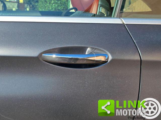 MERCEDES-BENZ C 220 usata, con Sensori di parcheggio posteriori