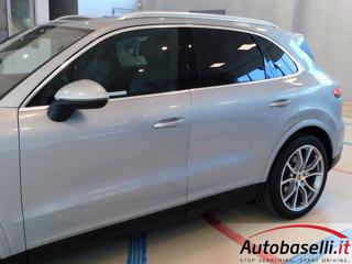 PORSCHE Cayenne usata, con Touch screen