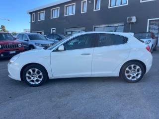 ALFA ROMEO Giulietta 1.6 JTDm-2 105 CV Distinctive