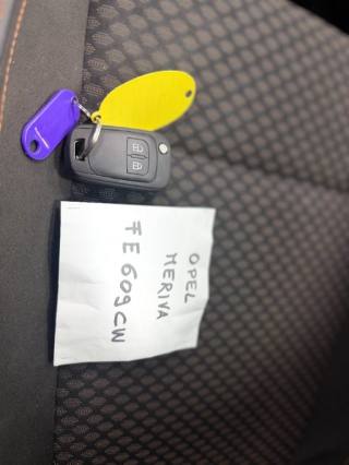 OPEL Meriva usata, con Isofix