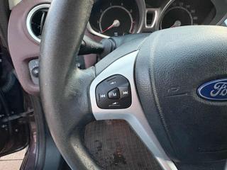 FORD Fiesta usata, con Controllo automatico clima
