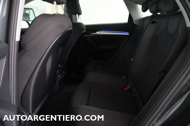 AUDI Q5 usata, con Sensori di parcheggio posteriori