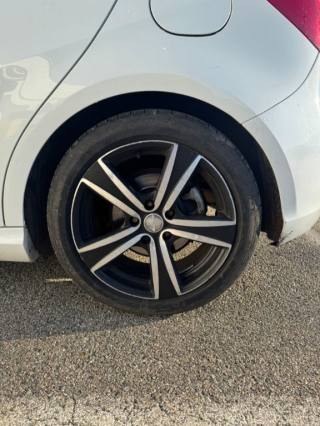 MERCEDES-BENZ A 200 usata 5